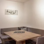Vizensn Living 3* ゼルデン