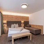 Gasthuis Vizensn Living 3*