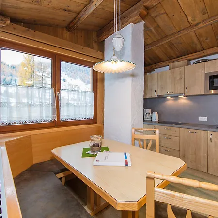 Vizensn Living Pensionat 3*