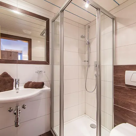 Гостевой дом Vizensn Living