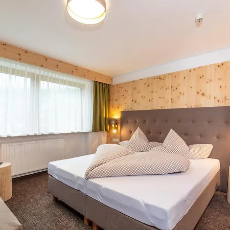 Vizensn Living Affittacamere 3*