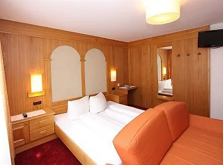 Vizensn Living Affittacamere 3*