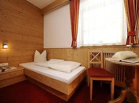 Guest house Vizensn Living